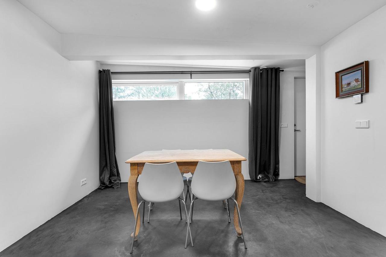 Lovely Studio Apartment With Hot Tub Reykjavík Zewnętrze zdjęcie