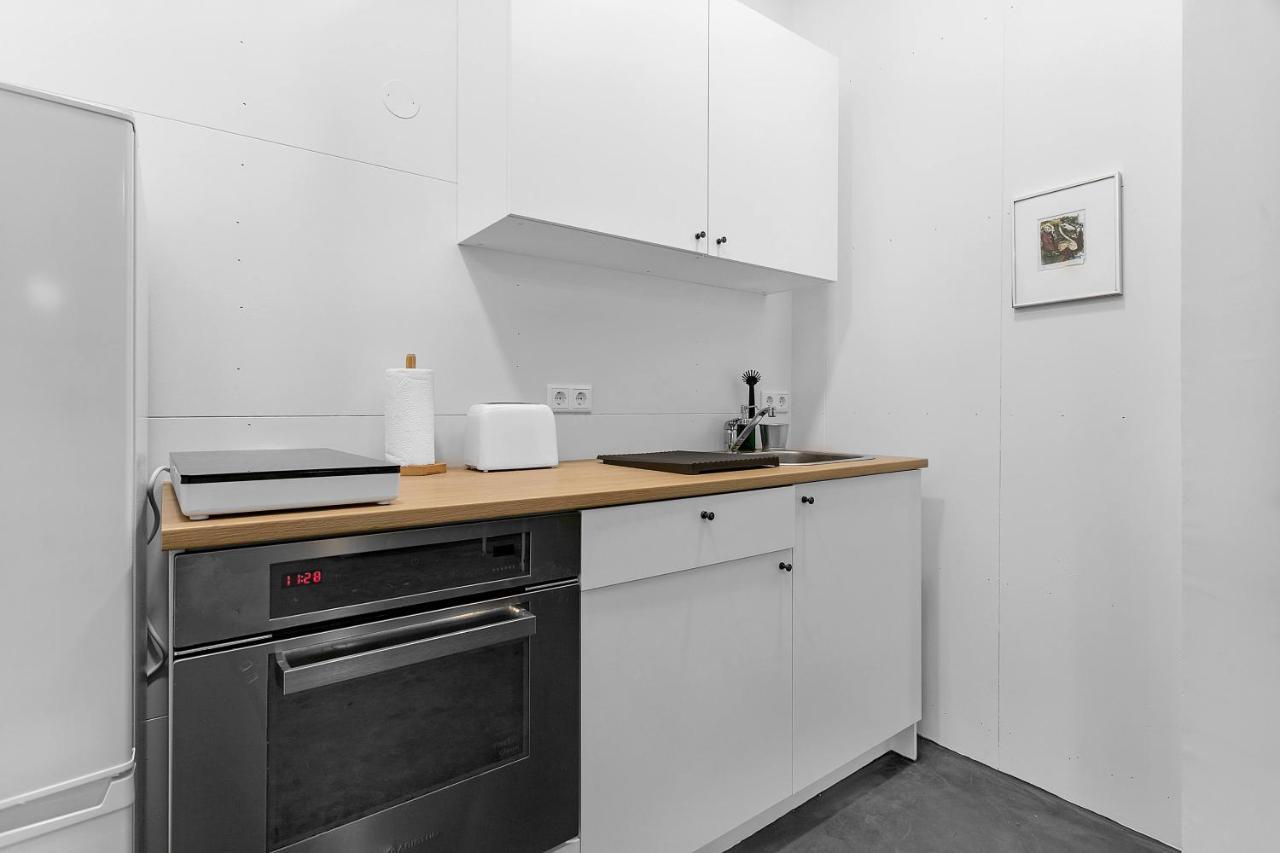 Lovely Studio Apartment With Hot Tub Reykjavík Zewnętrze zdjęcie